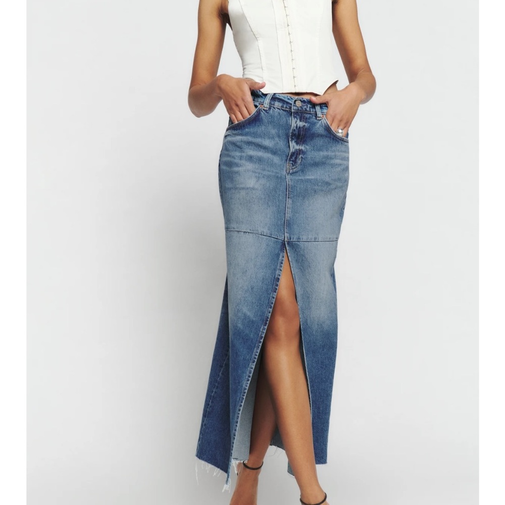Tax Maxi, denim skirt